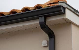Effects-of-Heat-on-Gutters